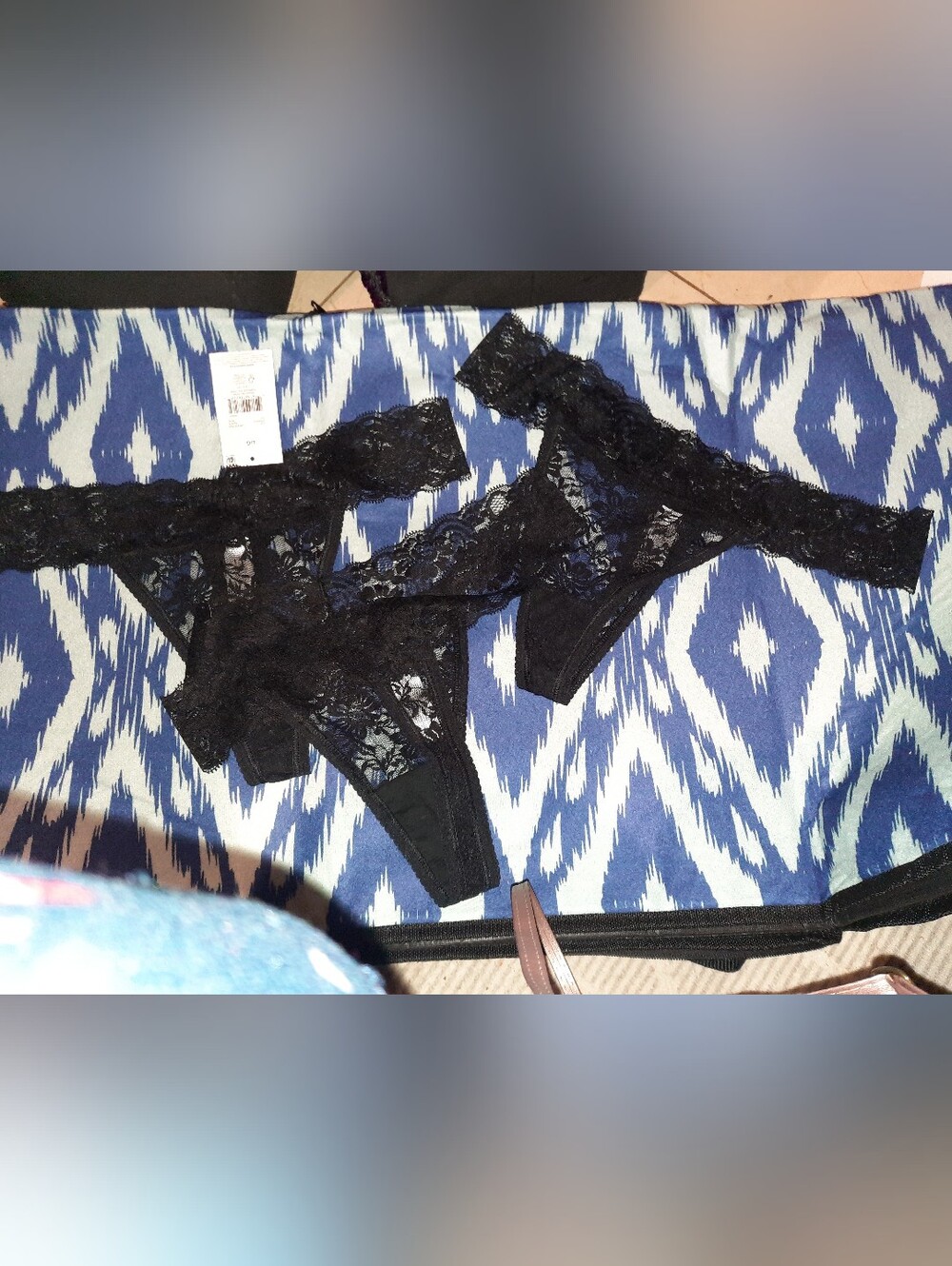 NWT lot of 3 pairs🌹 SEXY BLACK LACE PANTIES THONG SIZE LARGE